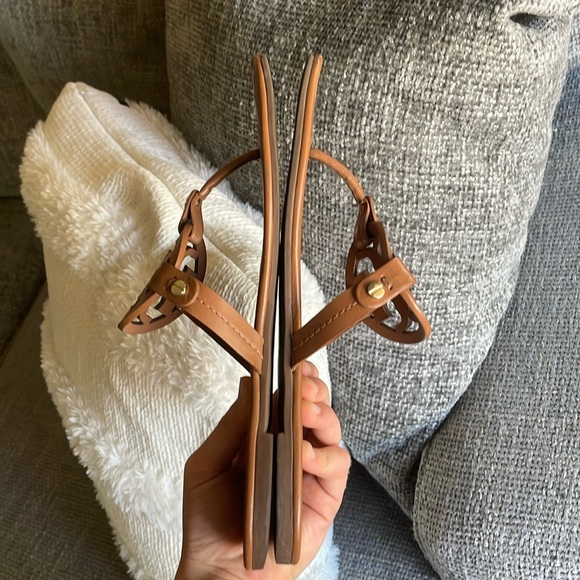 TORY BURCH Miller Sandals! - Picture 12 of 15